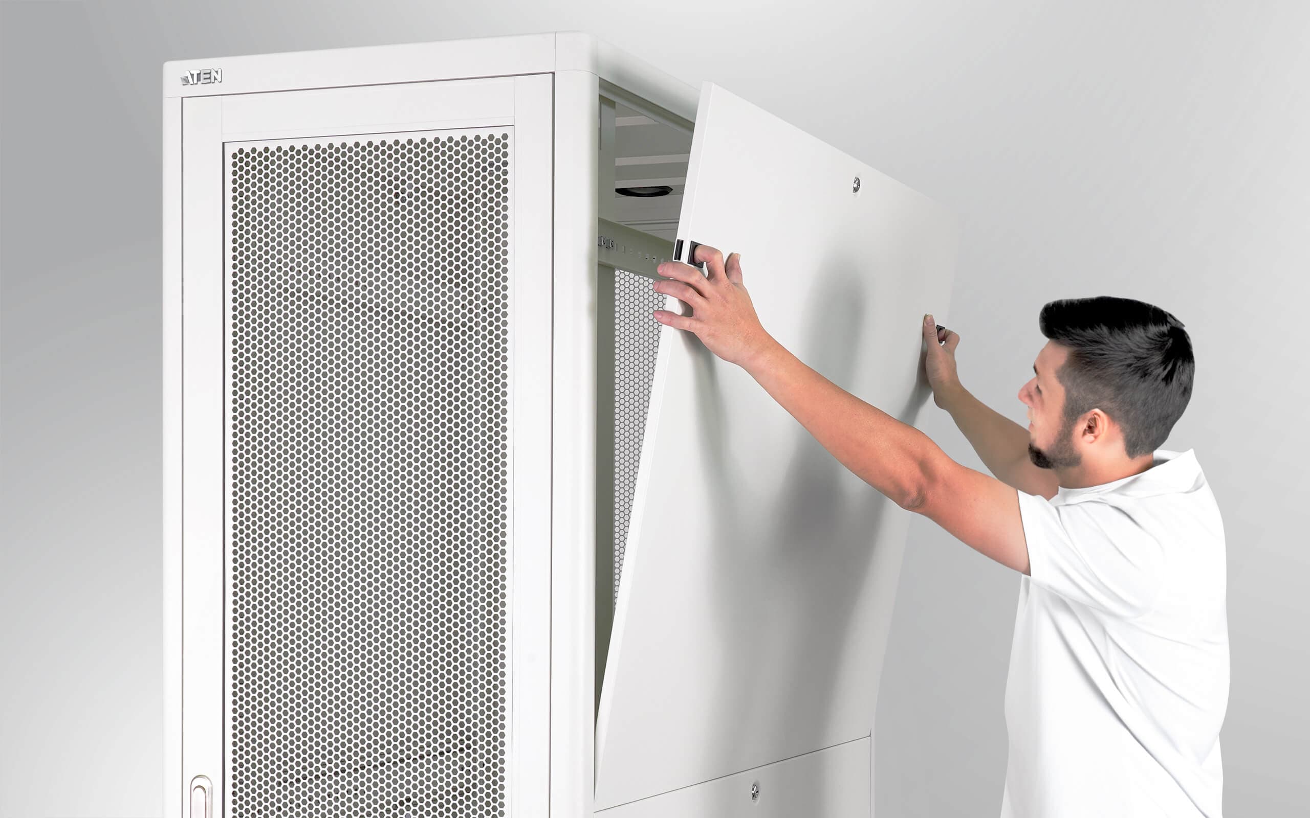 42U Server Rack with Perforated Front and Rear Doors — изглед 5