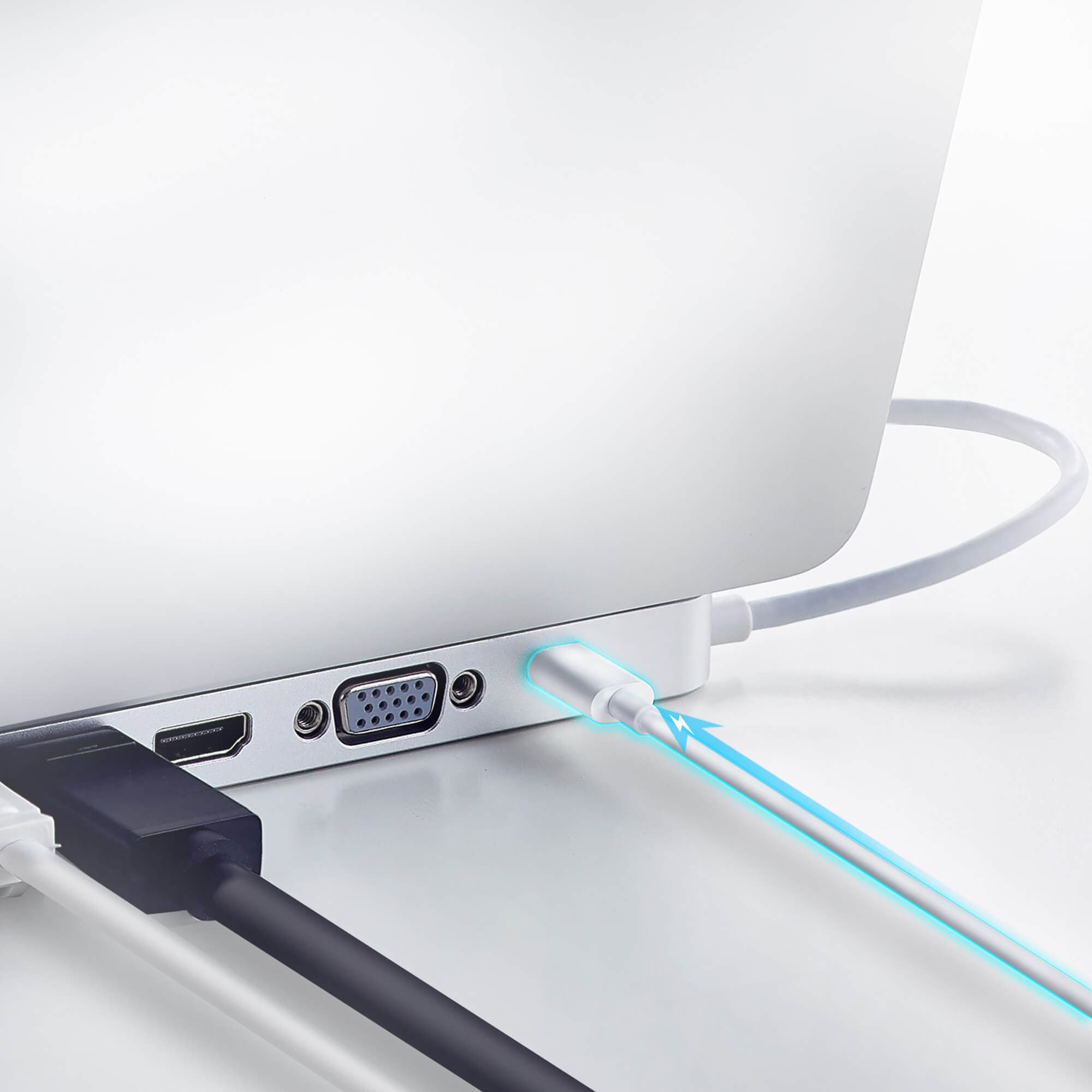 USB-C Multiport Dock with Power Pass-Through — изглед 5